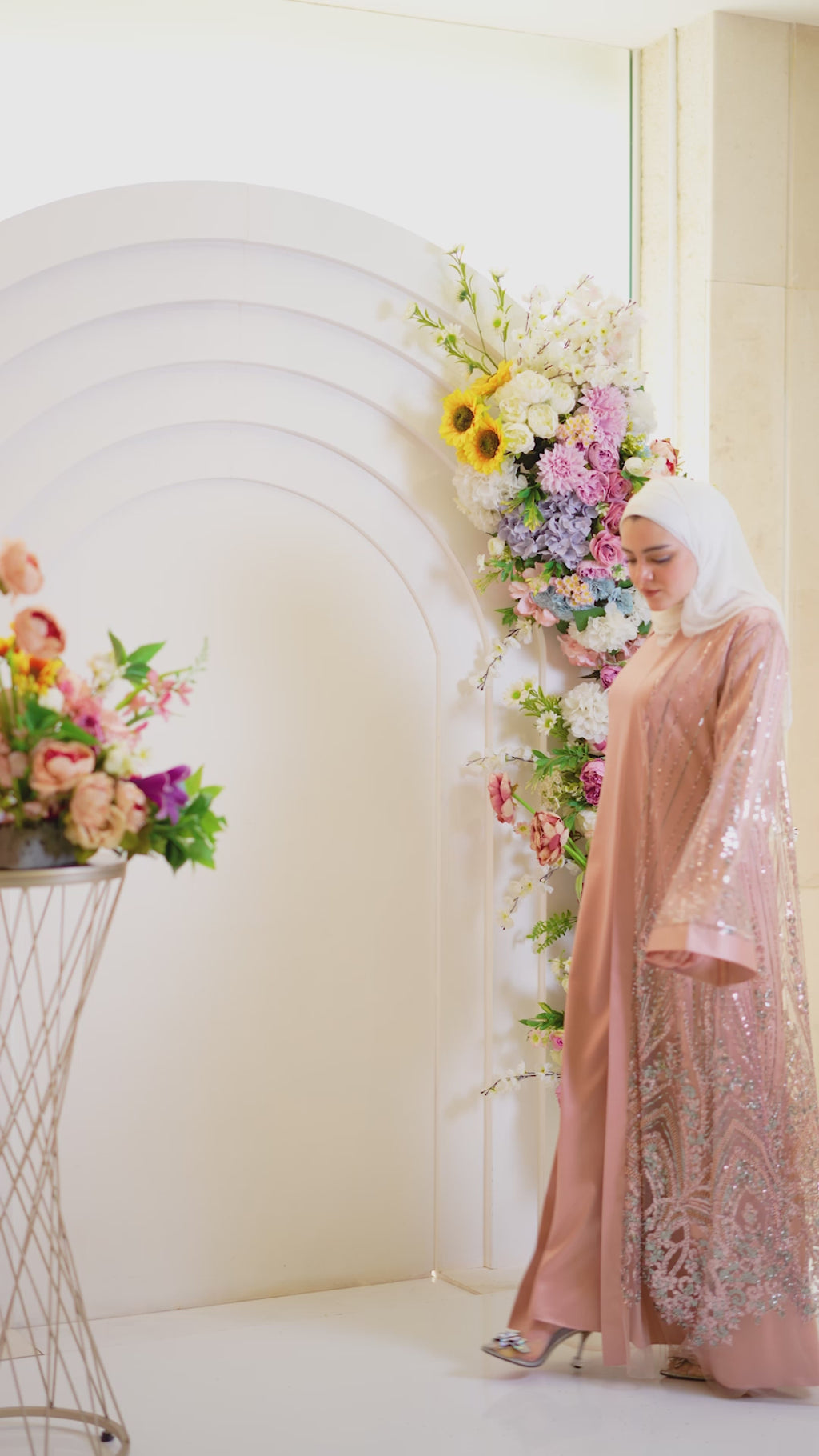 Rose Mist Abaya